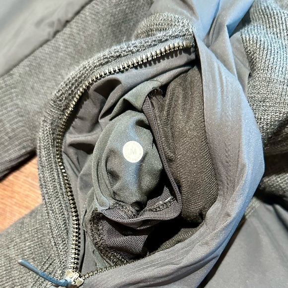 lululemon Men's Bomber Jacket, Graphite Grey, Size Medium - Picture 2 of 3